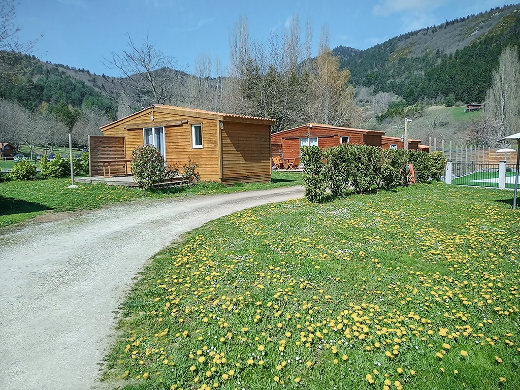 Cheap camping pyrenees