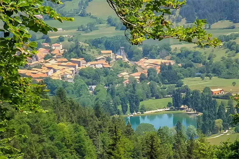 village de belcaire