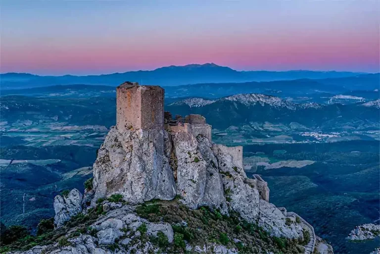 Visit Cathar castles